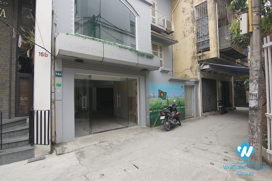 A Bright Spacious 4th floor house for rent in Ba Dinh 